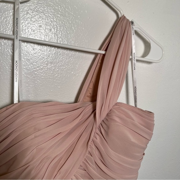 Maggy London Sheath Dress One Sleeve Pink Silver - Picture 5 of 12